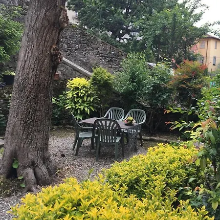 Appartement Lucca Centro Storico Con Giardino
