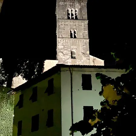 Lucca Centro Storico Con Giardino Barga