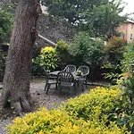 Lägenhet Lucca Centro Storico Con Giardino