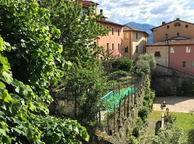 Apartament Lucca Centro Storico Con Giardino